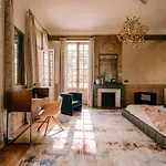 Rieucoulon Estate, 18Th Century, 12 Guests